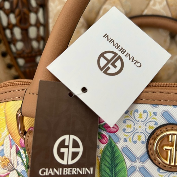 Lemon Print Satchel with Tan Handles - Picture 4 of 7